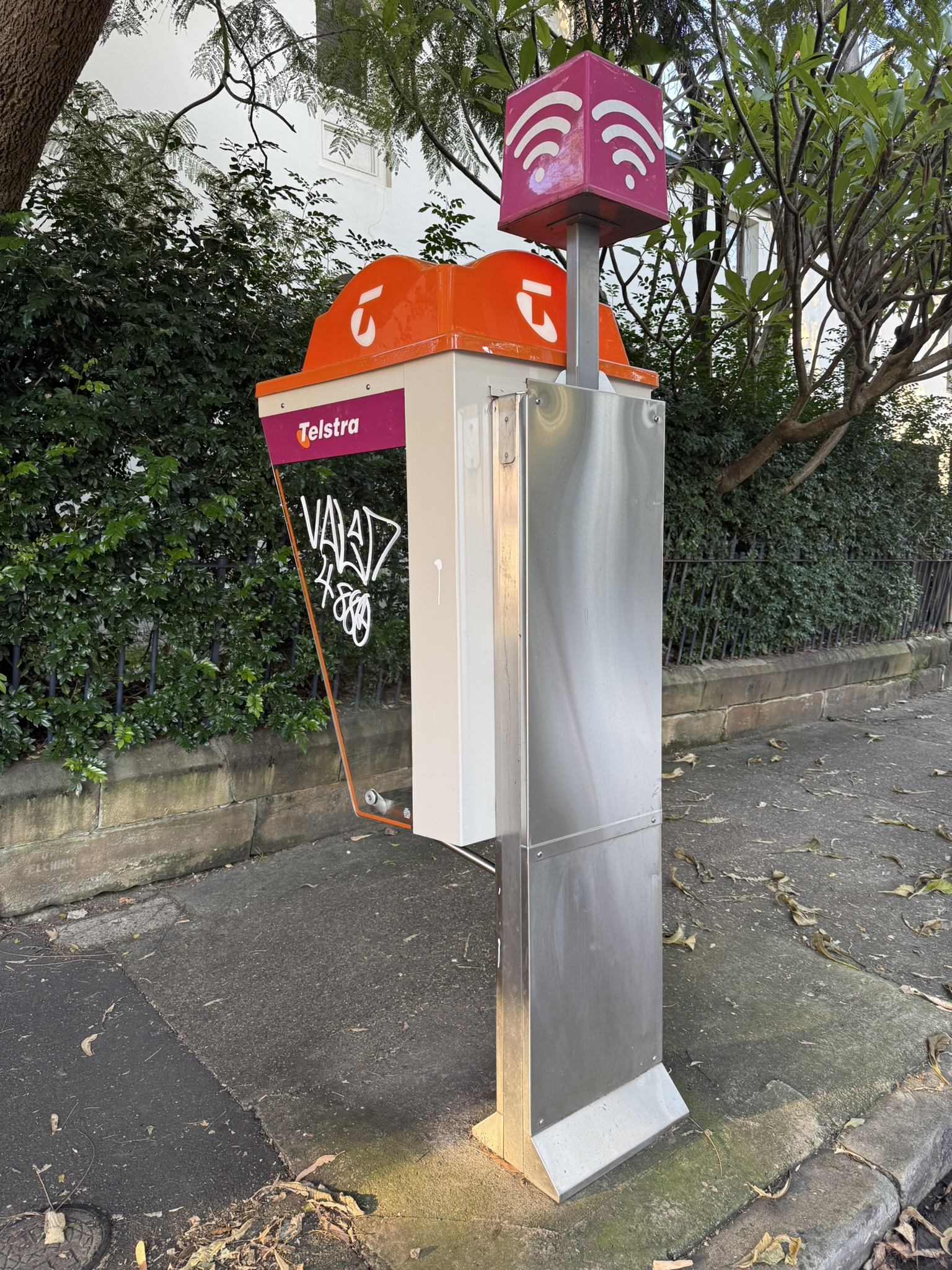 Telstra Standard Kiosk Phone Booth