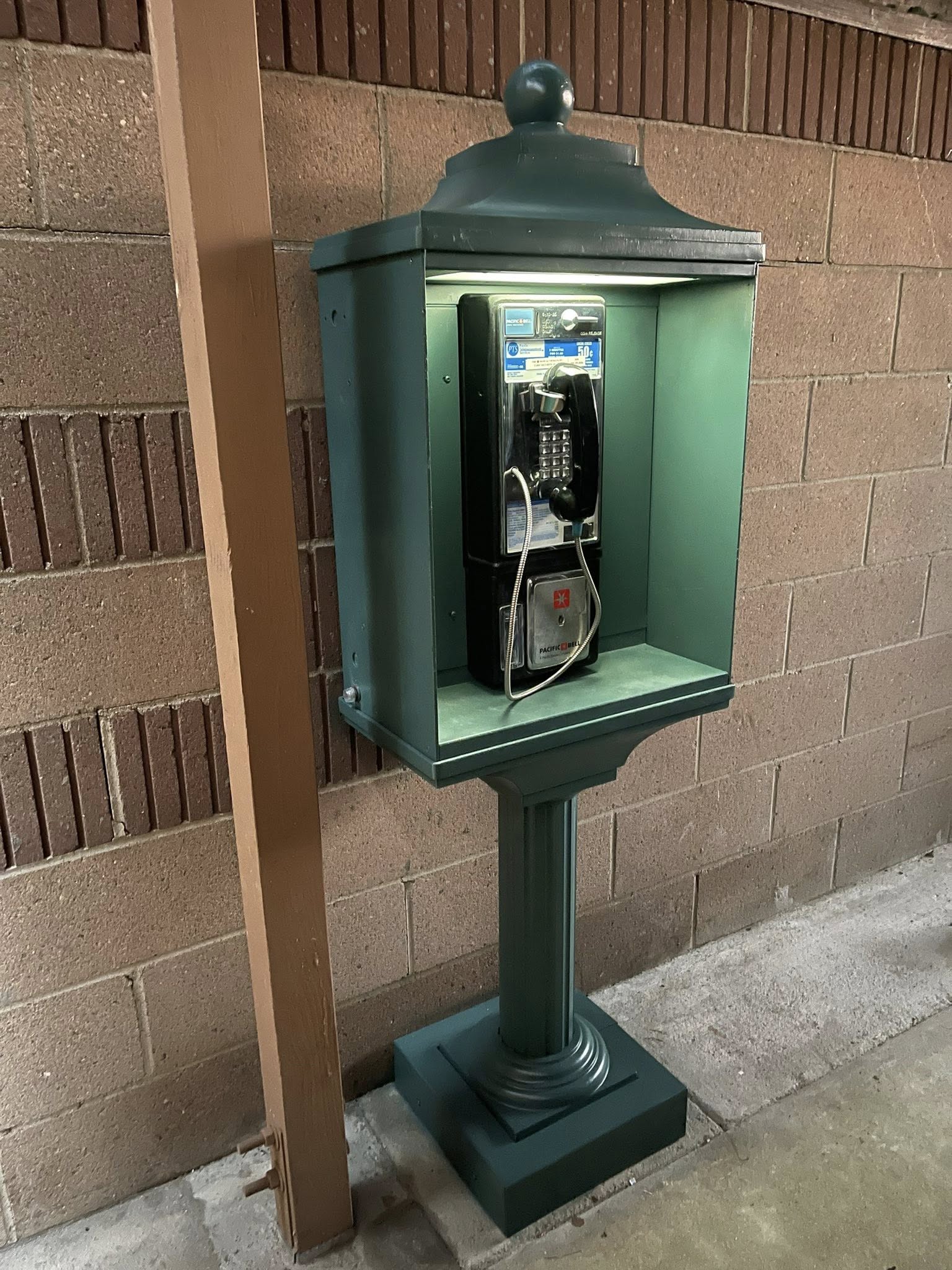 US Neoclassical Booth