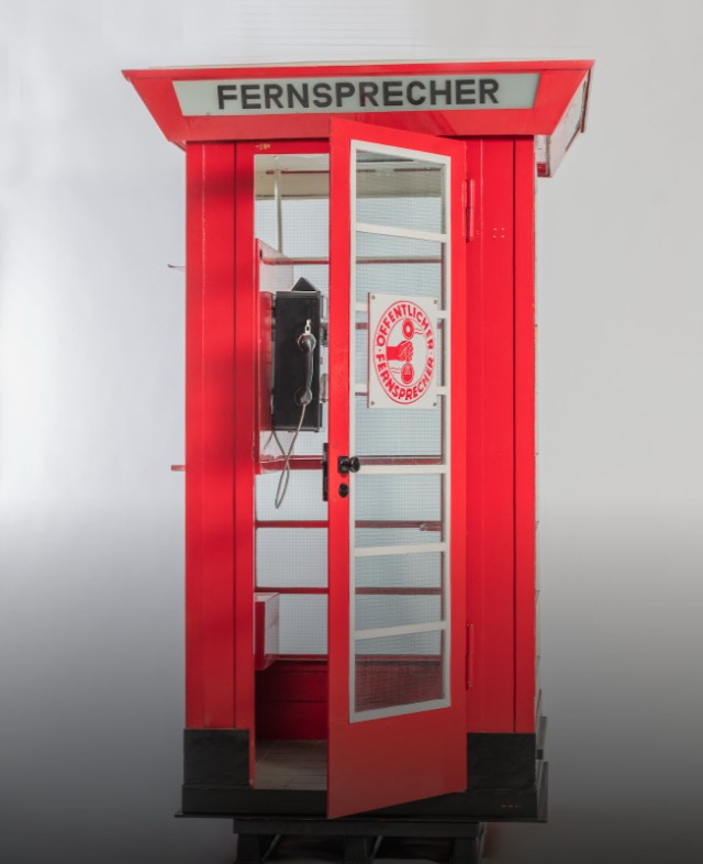 German Phone Booth- Fernsprechhäuschen 32