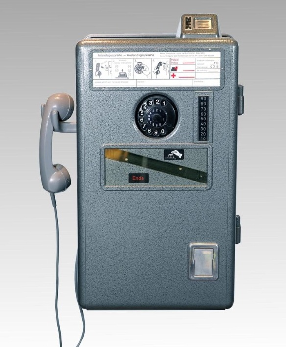German Payphone- Münzfernsprecher 57