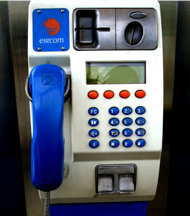 Irish Payphone- IPM Group “Trilogy” Coin and Cardphone
