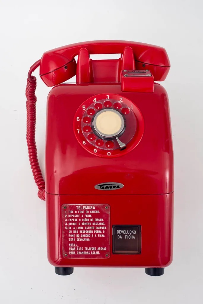 Brazilian Payphone- Daruma Redphone Tamura