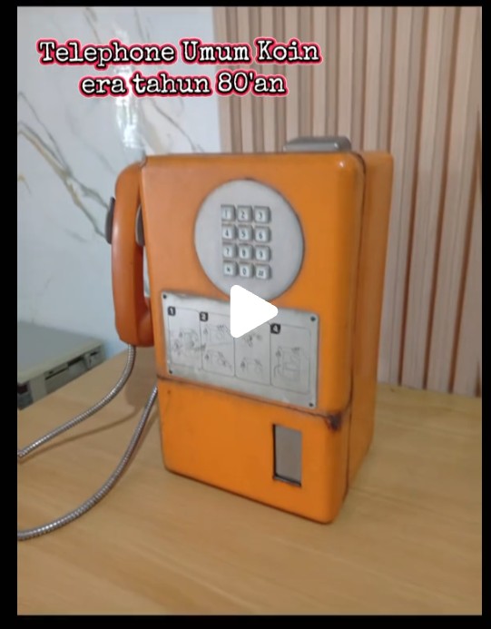 Indonesian Payphone- TAMURA 1980